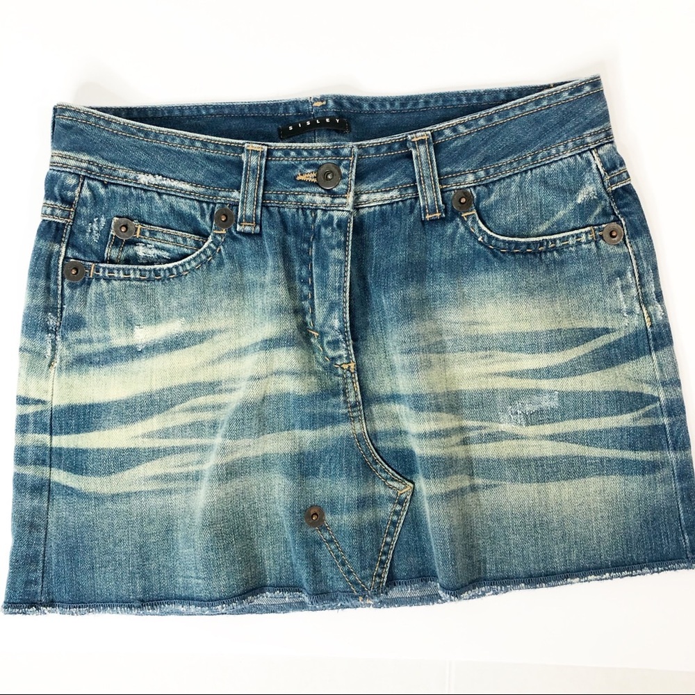 Sisley Distressed Denim Skirt Size 4 NWOT